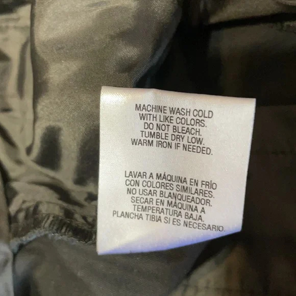 Metaphor SZ 4 Black Shorts with Belt Loop and Pockets - Picture 14 of 16